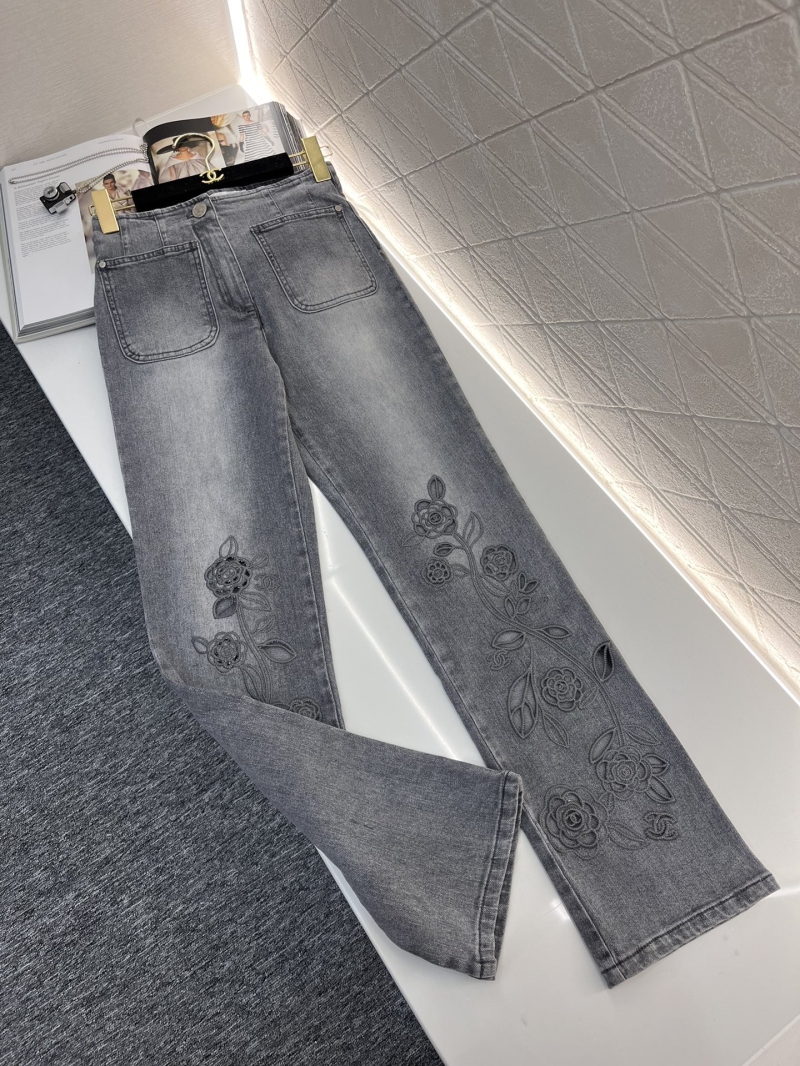 Chanel Jeans